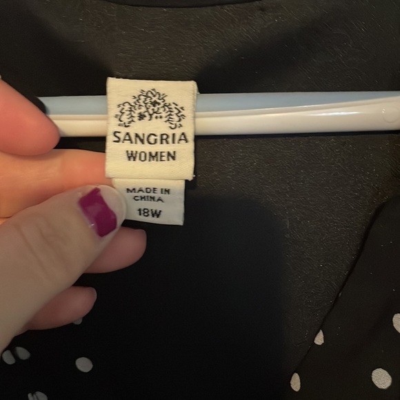 EUC pencil dress with belt and ruffled neckline - Picture 5 of 8